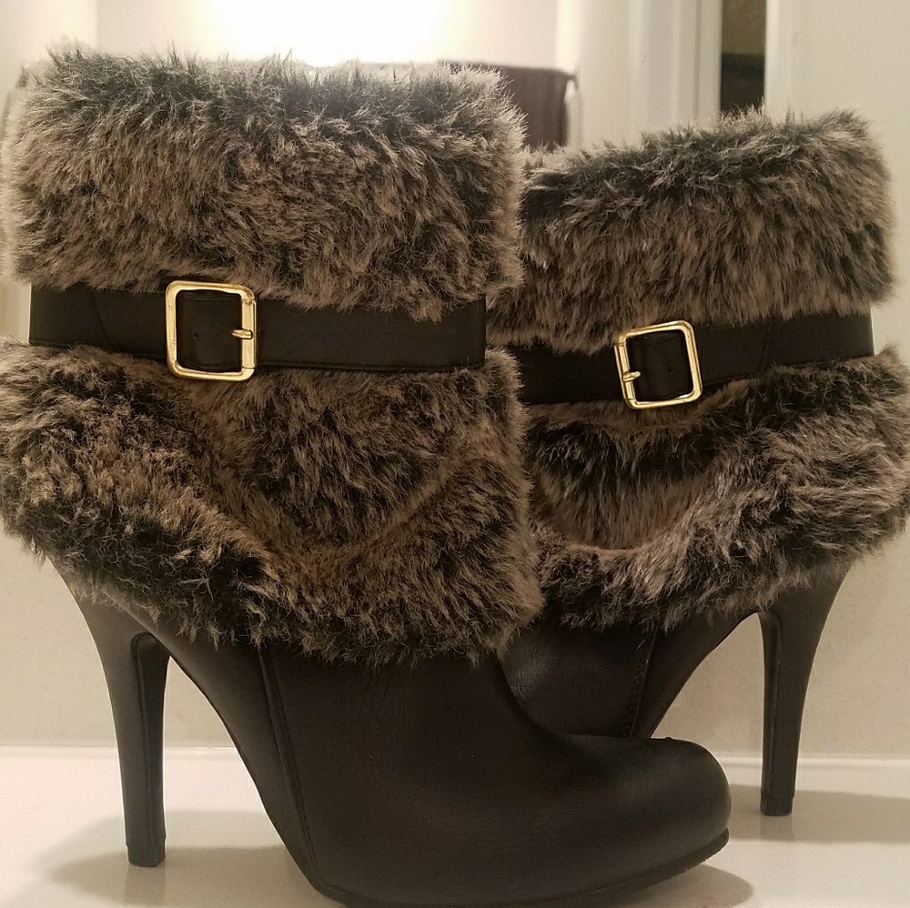 Fly & Furry